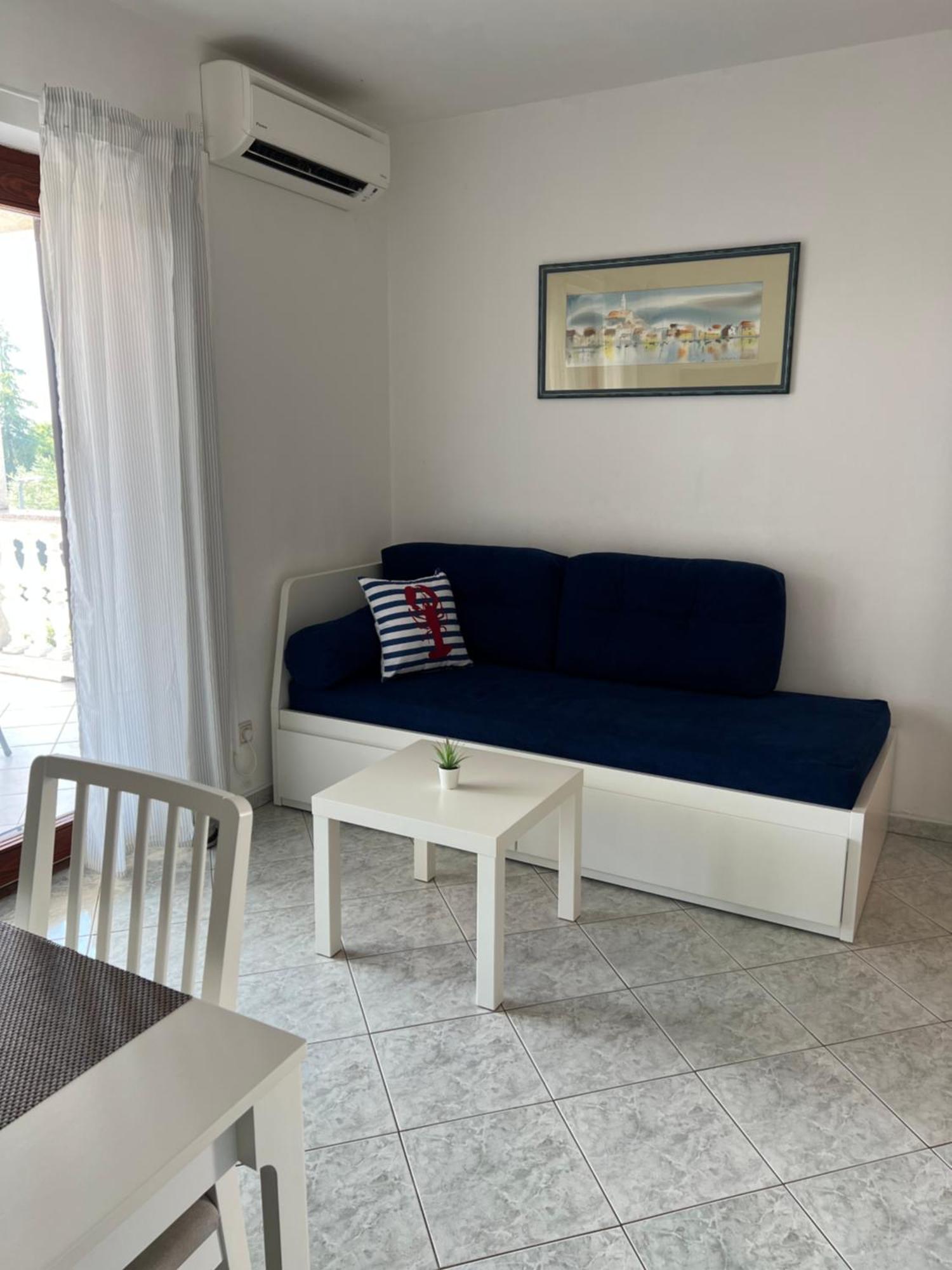 Apartmán Nada And Family Rovinjsko Selo Exteriér fotografie