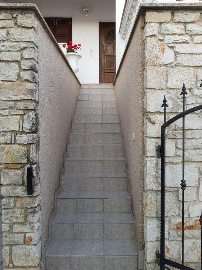 Apartmán Nada And Family Rovinjsko Selo Exteriér fotografie