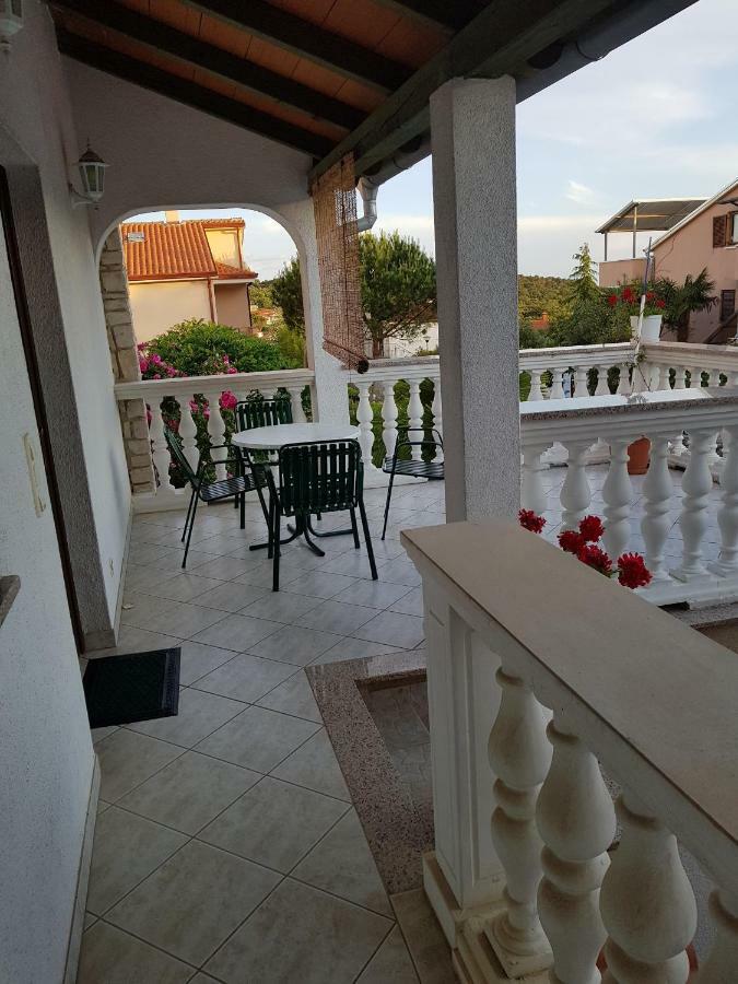 Apartmán Nada And Family Rovinjsko Selo Exteriér fotografie