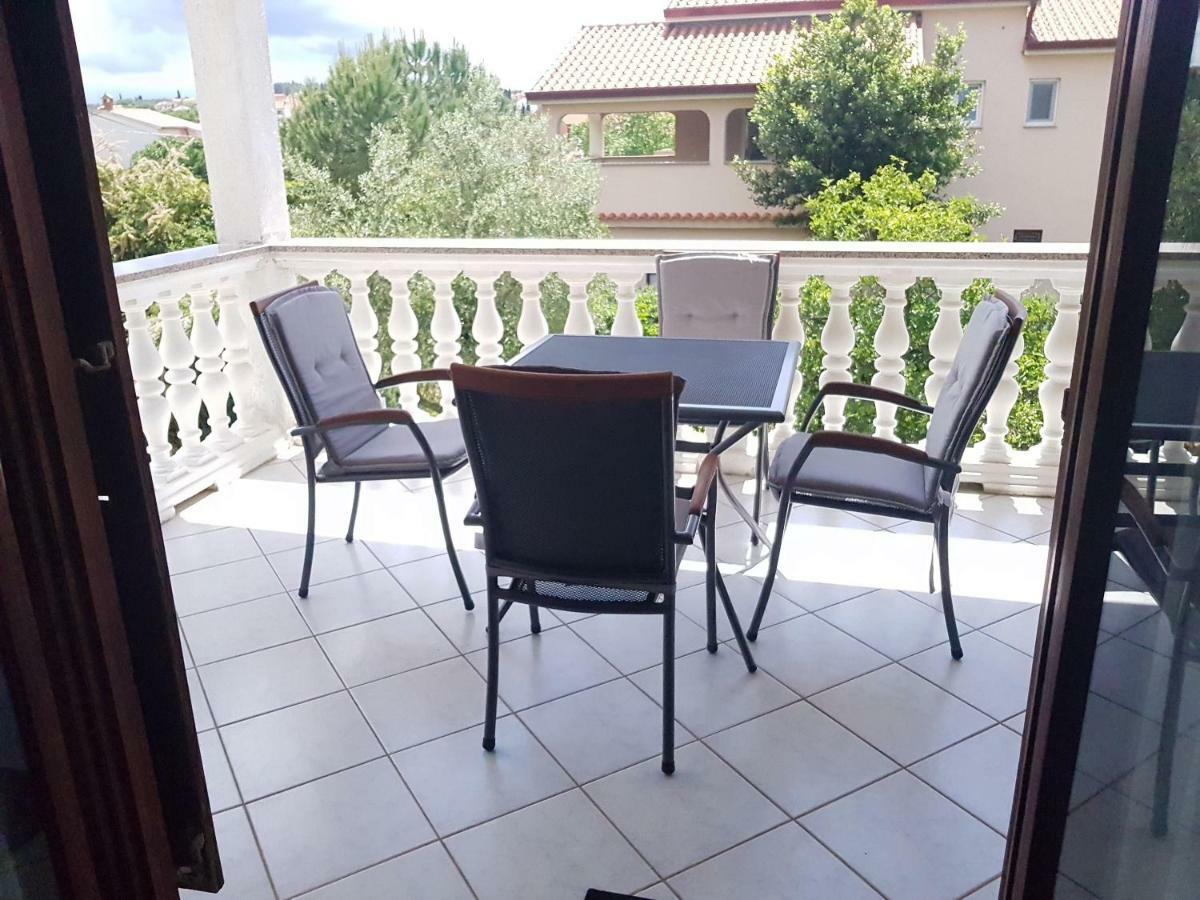 Apartmán Nada And Family Rovinjsko Selo Exteriér fotografie